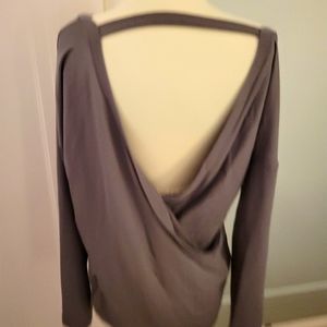 Zobha yoga/workout shirt sized L